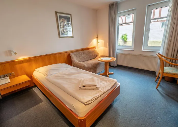 Hotel Pflum Mit Gaestehaus Nuertingen